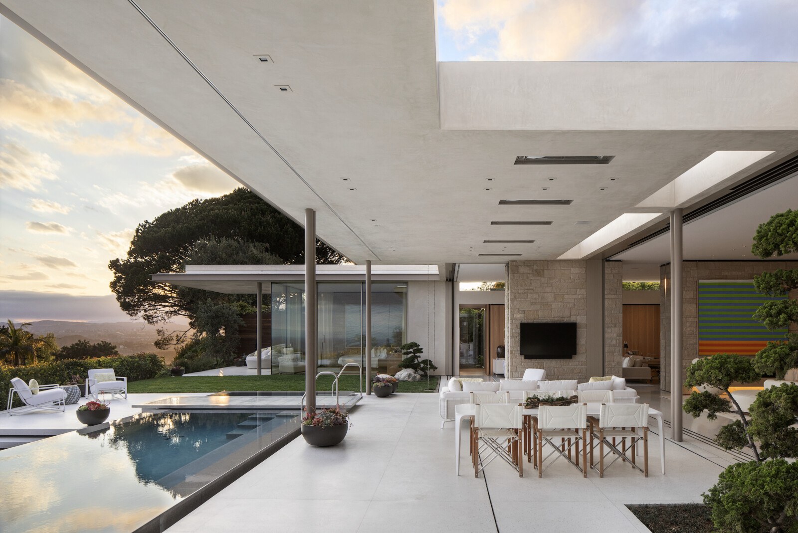 patio and pool